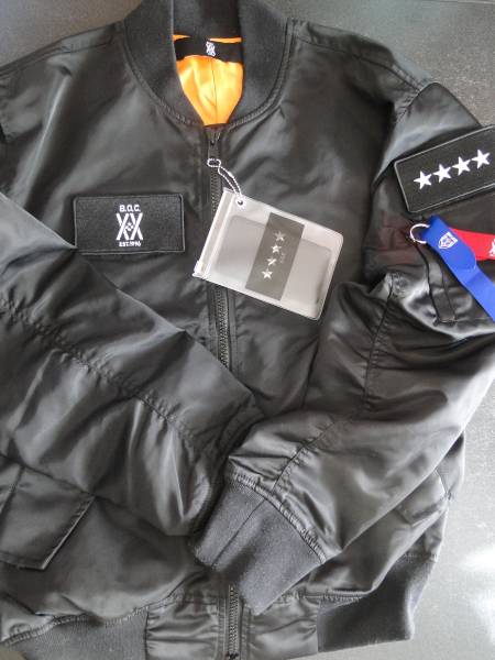 BUMP OF CHICKEN 20周年 20TH MA-1 黒 BLACK Mサイズ 中古