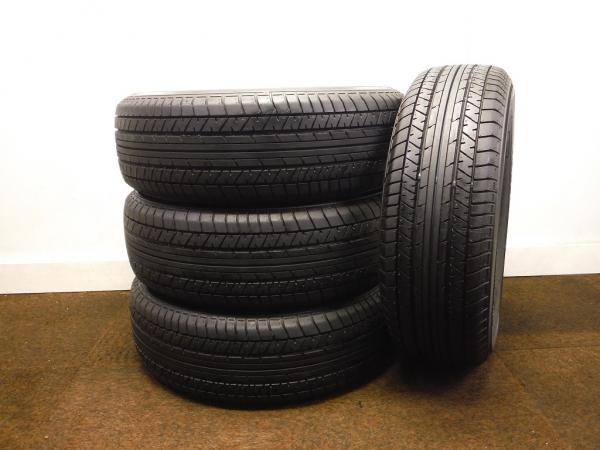 中古タイヤ市場◆愛川店◆送料無料◆215/60R17◆4本超バリ山(B-7