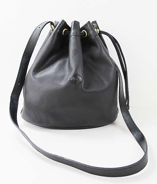 美品 ロンシャン 巾着ショルダーバッグ レザー 黒 C3