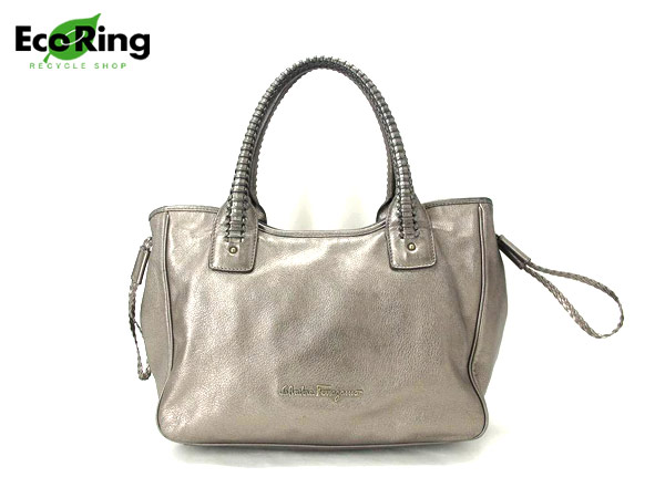 1円 フェラガモ レザー ファスナー付 ハンドバッグ AV153