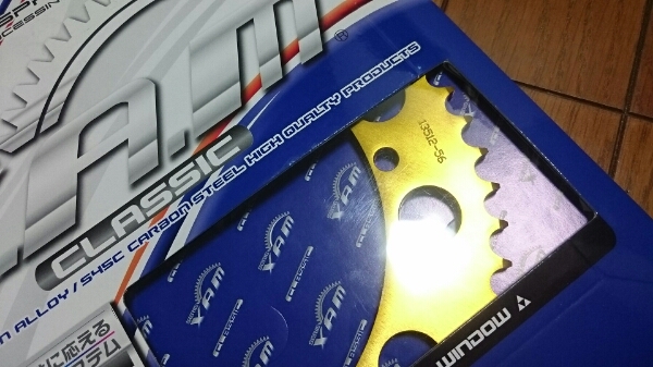 SR400/500リアスプロケット