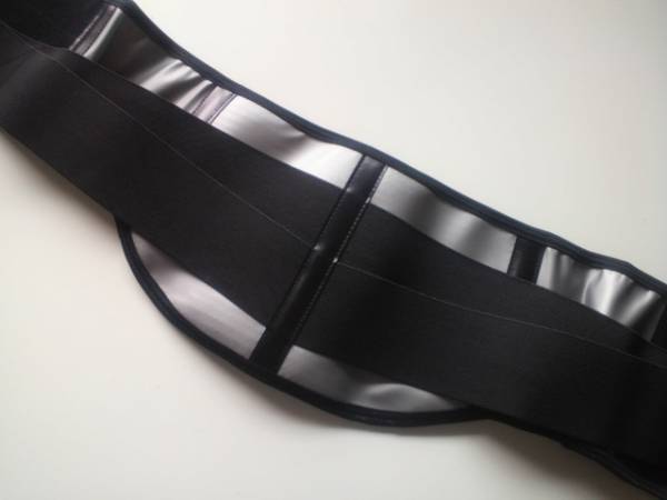 新品 YOSA ベリーバンド L ベルト ヨサ 痩身 ボディケア 腰痛