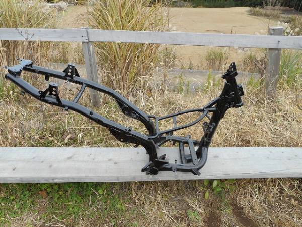 PCX初期型フレーム新品