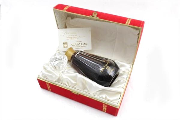 ○古酒 CAMUS カミュ バカラ カラフェ 箱 替栓付 COGNAC 難あり 未開栓
