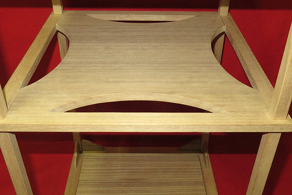 ◆[茶禅]茶道具　棚「惺斎好写　桐木地糸巻棚」渡辺可映作　紙箱