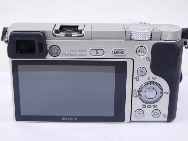 良好 SONY α6000 ILCE-6000Y W ダブルズーム キット N1754077