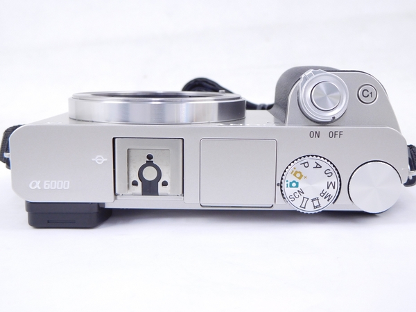 良好 SONY α6000 ILCE-6000Y W ダブルズーム キット N1754077