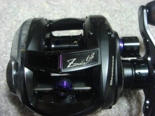 Megabass Zonda 68 ベイトリール ジャンク品 アルファス Megabass