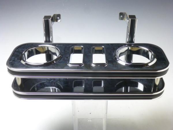 NV350キャラバンフロントカップホルダー　ブラックウッド