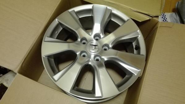 ホンダ ジェイド HYBRID X 純正ホイール 4本セット 純正ナット付