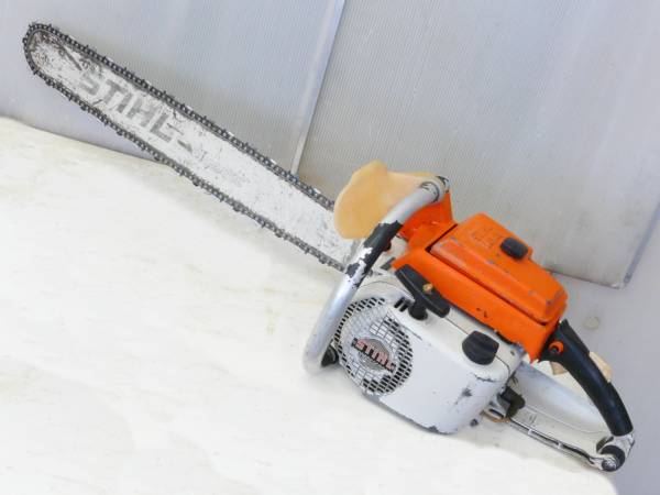 STIHL名機「サンダー」 61.0 cc プロ用チェンソー　041AV