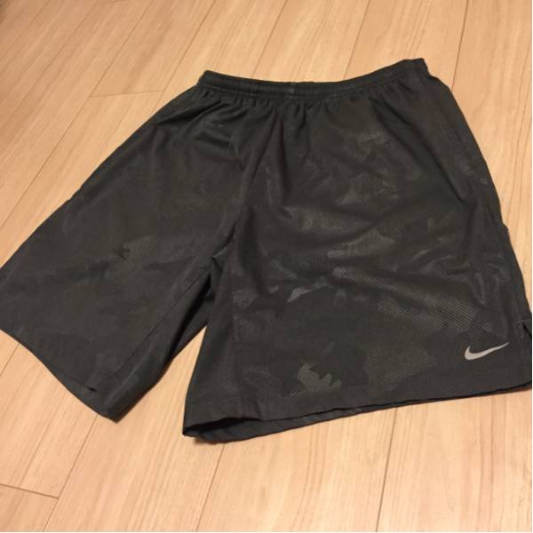 ★美品 NIKE/ナイキ ランニング ショートパンツ Lサイズ★