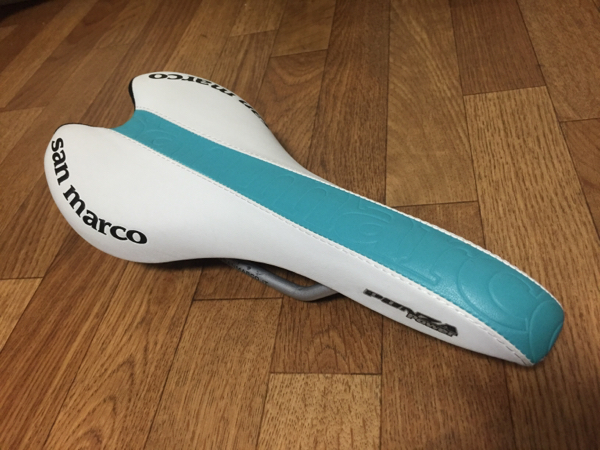 完成車外し】San marcoサドルPonza Power ホワイト/チェレステ 【公式