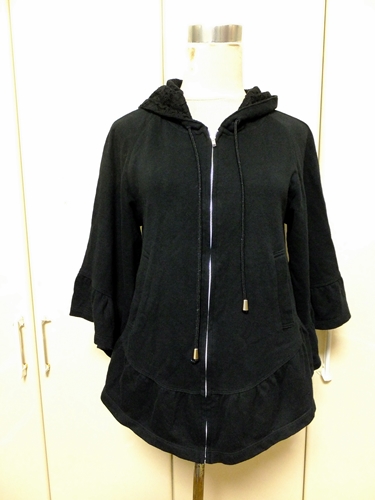 ★●レストローズLESTROSE♪黒フリル＋レース付パーカー♪