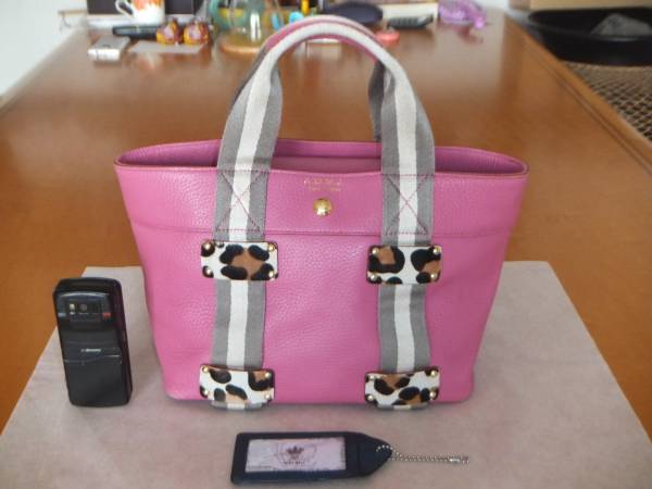 ADMJ アクセソワ レザー トートバッグ 革バッグ