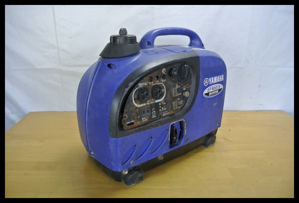 □YAMAHA ヤマハ EF900is インバーター発電機 ヤマハ EF900iS