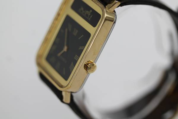 美品HERMES エルメスクリッパー　ビンテージ　人気　ボーイズサイズ　腕時計 HERMES 稼働品 1981年 廃盤希少エルメス クリッパー ボーイズ 1981年
