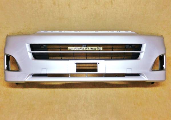●200 ハイエース 3型 標準 純正 フロントバンパー 1F7 キレイ