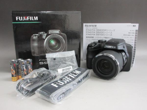 FUJIFILM FINE PIX S9200 デジタルカメラ 三脚付 未使用24神08 ***こ