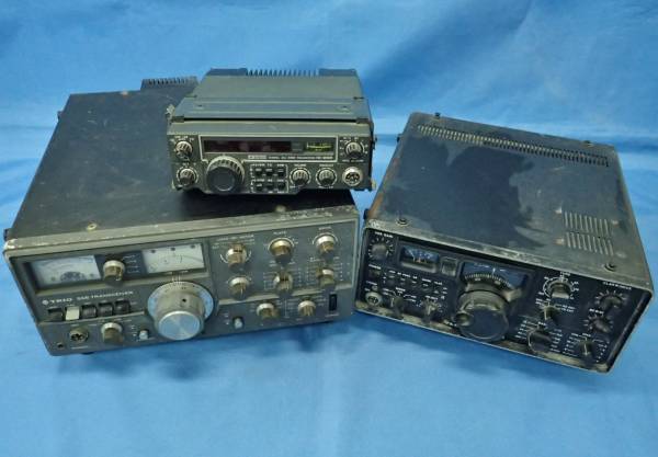 【ジャンク】☆トリオ・ヤエス・ICOM　アマチュア無線機　３点☆