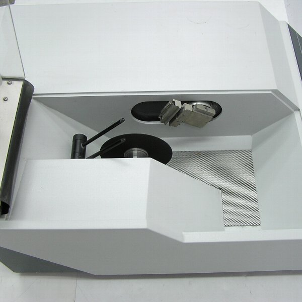 Struers/ストルアス 卓上型精密切断機 Accutom-5 品(多目的用)｜売買されたオークション情報、yahooの商品情報をアーカイブ ...