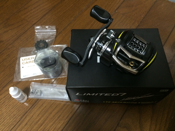 abu REVO LTZ AE74-Racing Limited7 ベアリング交換済 中古 【公式通販】