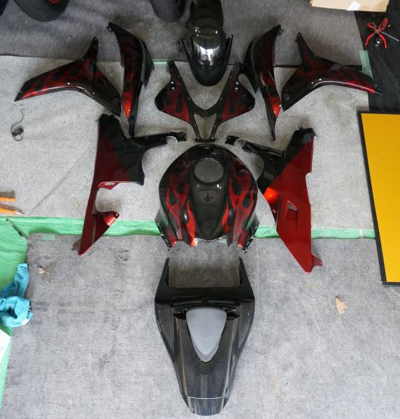 CBR600RR(PC40)カウル　セット　社外　フレア