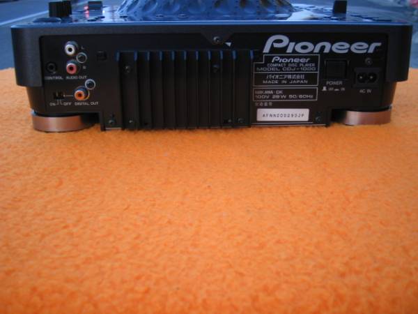 ☆PIONEER☆パイオニア☆DJ用CDプレーヤー☆CDJ-1000☆