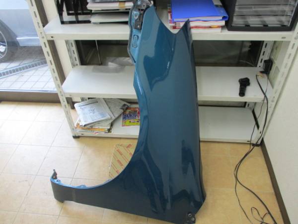 中古品☆16系フィールダー 左フロントフェンダー☆売り切り☆