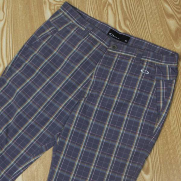 新品春♪メンズ 秒乾 OAKLEY オークリースラックス 紫サイズ 33