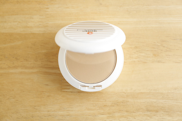 M・A・C♪ライトフル C SPF 30 ファンデーション♪NC30