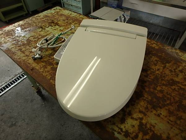 040219 Lixil シャワートイレ CW-B51D 2014年製 佐