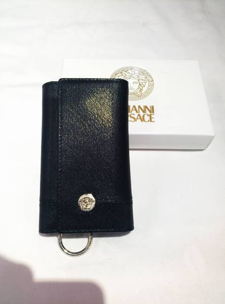 ◇◇ヴェルサーチ 6本用キーケース 未使用 質屋出店◇◇