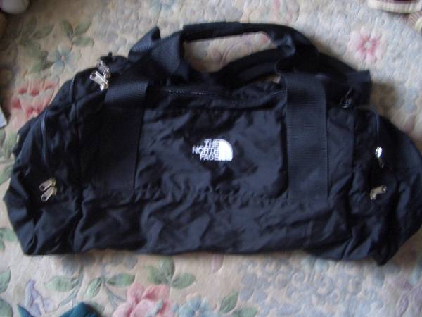 激安　NORTH FACE ノースフェイス 　ドラムバック大　