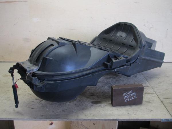 マジェスティ SG03J シートベース ボックス セット 栃木 即決