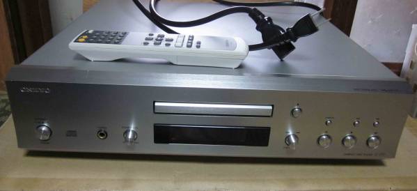 ONKYO CDプレーヤー　C-777　完動品　中古