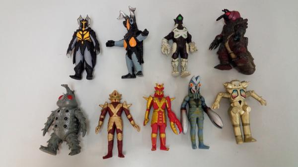 54.Y832 ウルトラマン怪獣ソフビ29体セット ジャンク バンダイ