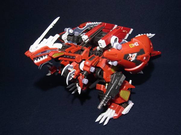 模型・プラモデル HMM レイヴン仕様 ジェノブレイカー 完成品 ジャンク