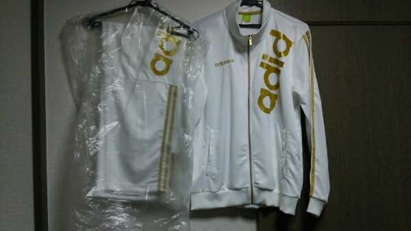 アディダス adidas ジャージ 上下 白 金 ランニング 極美品 