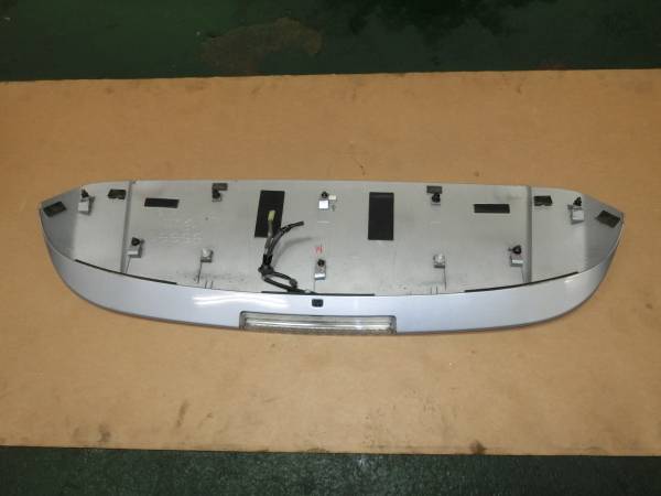 レガシィ（ＢＰ５）　リアルーフスポイラー！シルバー