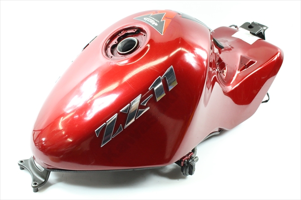 2026年最新Yahoo!オークション | タンクの中古品・新品・未 ♪ZZR1100