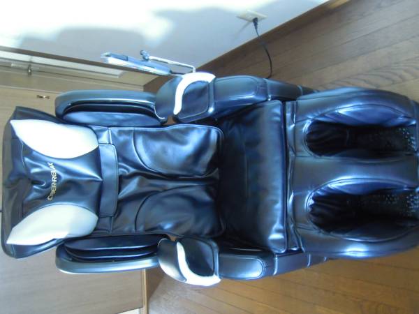 フジ医療器　マッサージチェアCYBER-RELAX AS-820 中古品