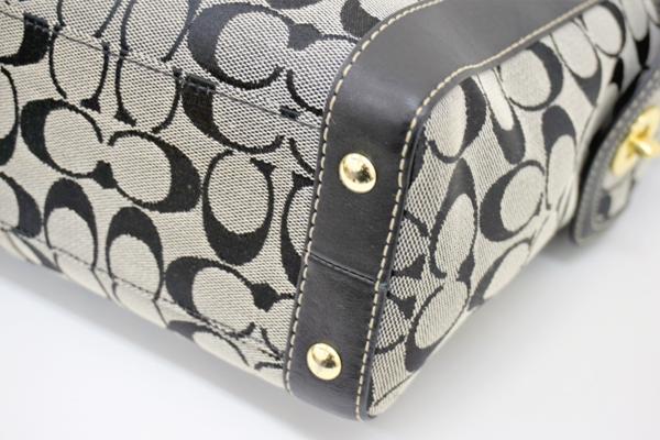 ＣＯＡＣＨ　シグネチャーショルダーバッグ　A品
