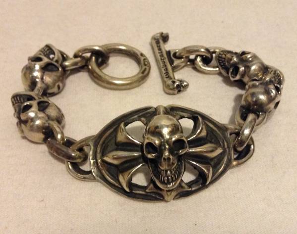 ガボール？ スカルオンクロス オーバル 4スカル ブレスレット