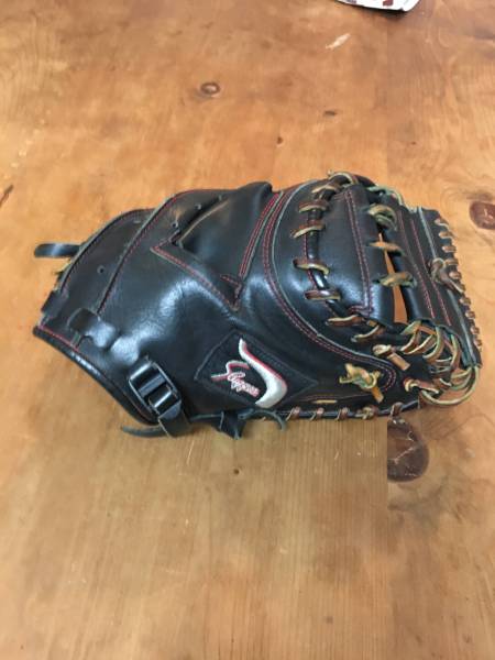 スラッガーキャッチャーミット