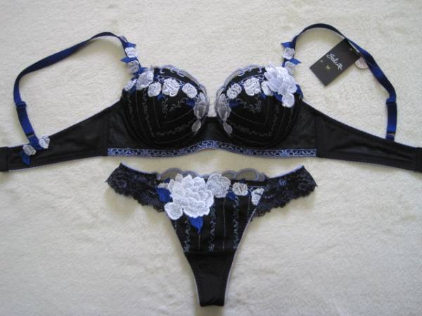 ★サルート[バーレスク]Ｄ70＆ソングＭ★BLワコール