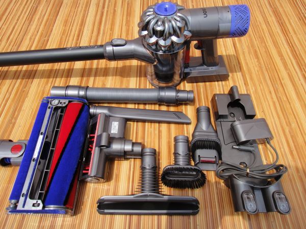 定番，大得価】 05a291 ダイソン V6 Fluffy＋SV09 コードレス