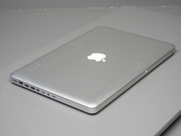 Apple MacBook A1278 Late 2008□現状品 ⁄ MacBook (13-inch, 【公式通販】
