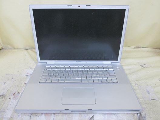 MacBook Pro 0 Apple Core Duo 1 | Intel 2.4GHz 15-inch 2008) - Inch 