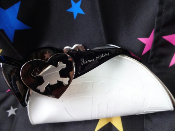 レア☆ Vivienne Westwood☆スカル サングラス☆ヴィヴィアン Vivienne
